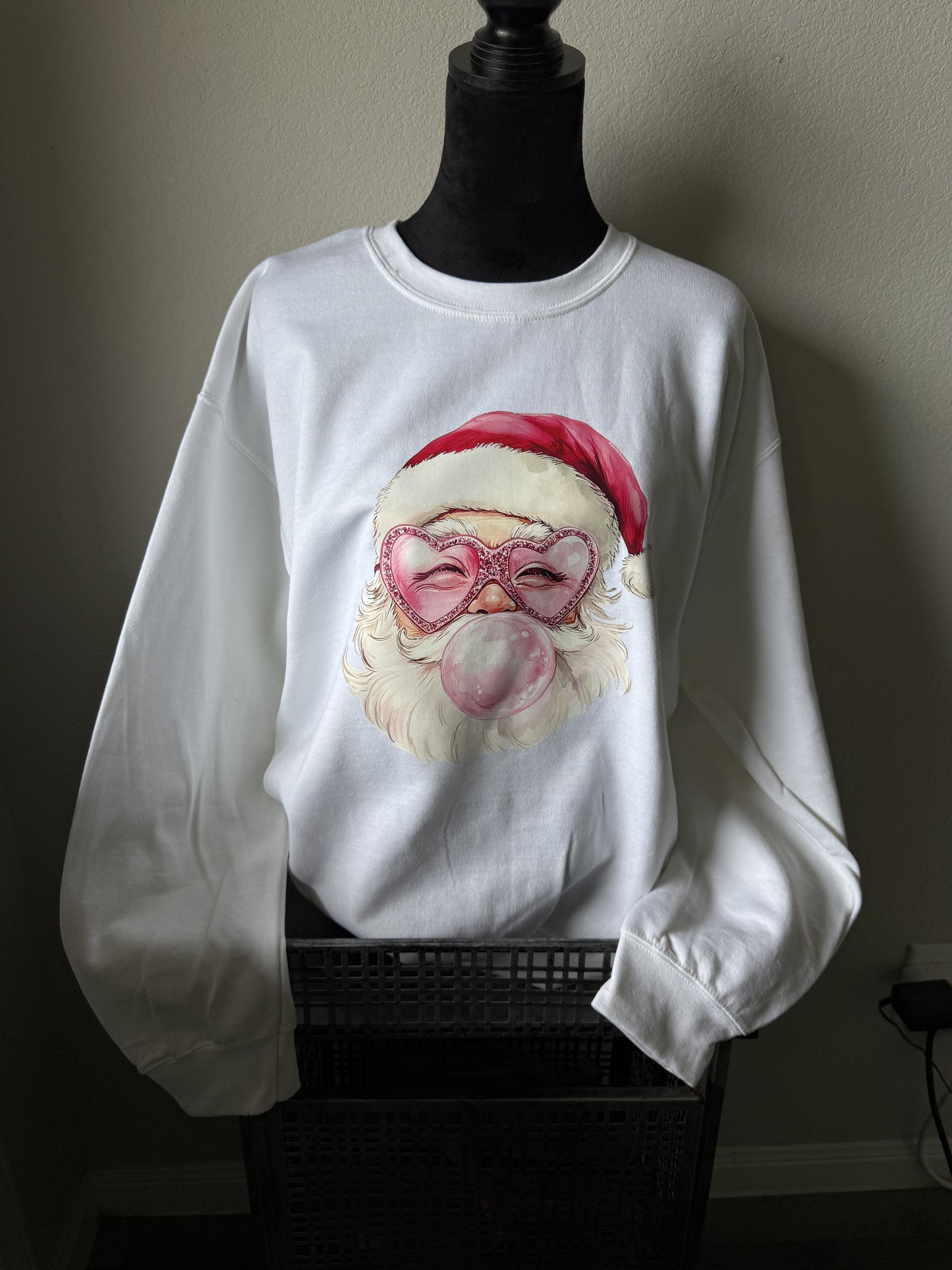 BUBBLE GUM SANTA SWEATER